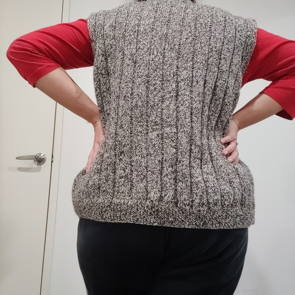 VINTAGE SALT AND PEPPER VEST - Picture 6 of 15